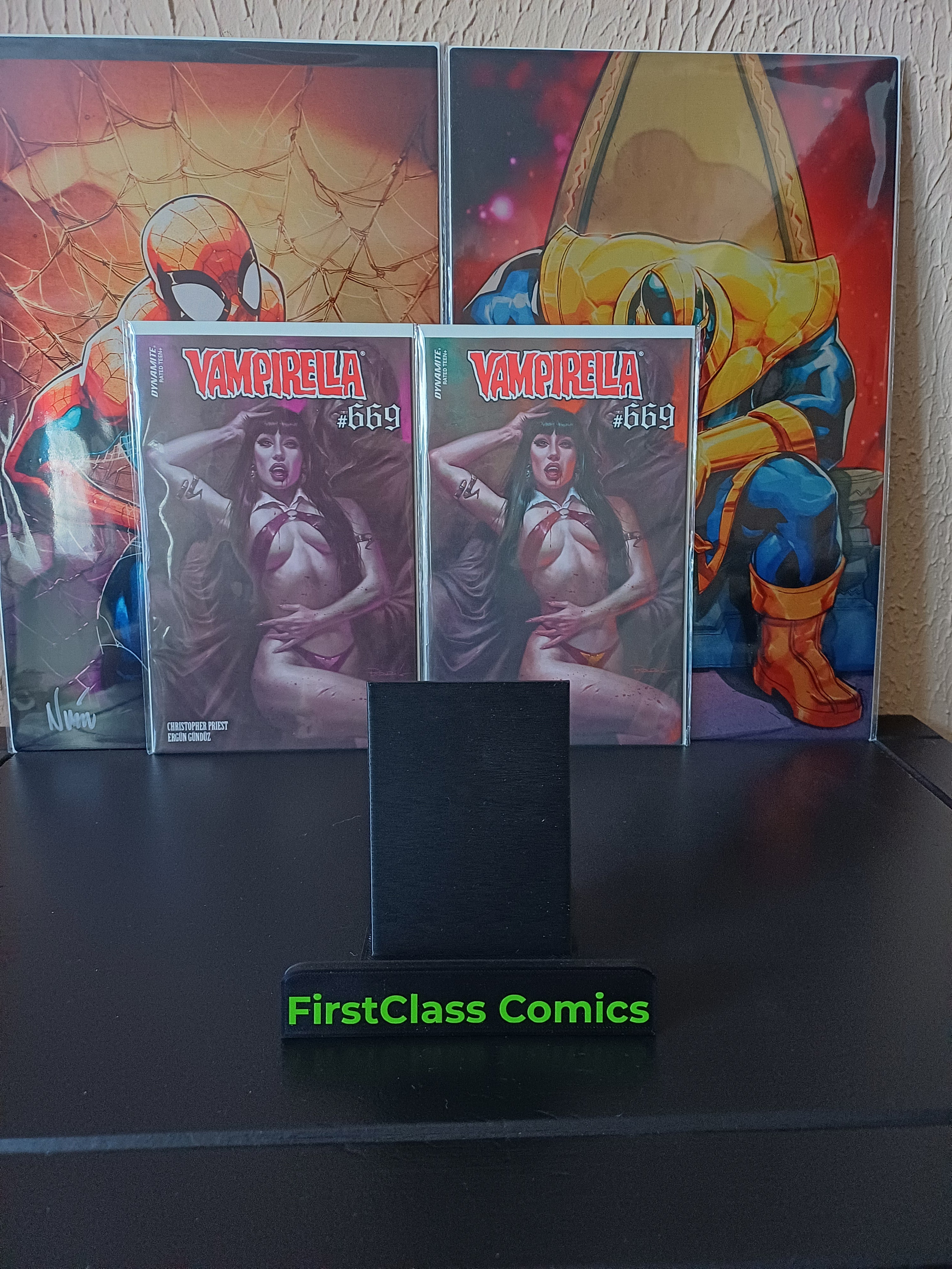 VAMPIRELLA #669 cover j !:15 Parrillo  TINT variant First Prints