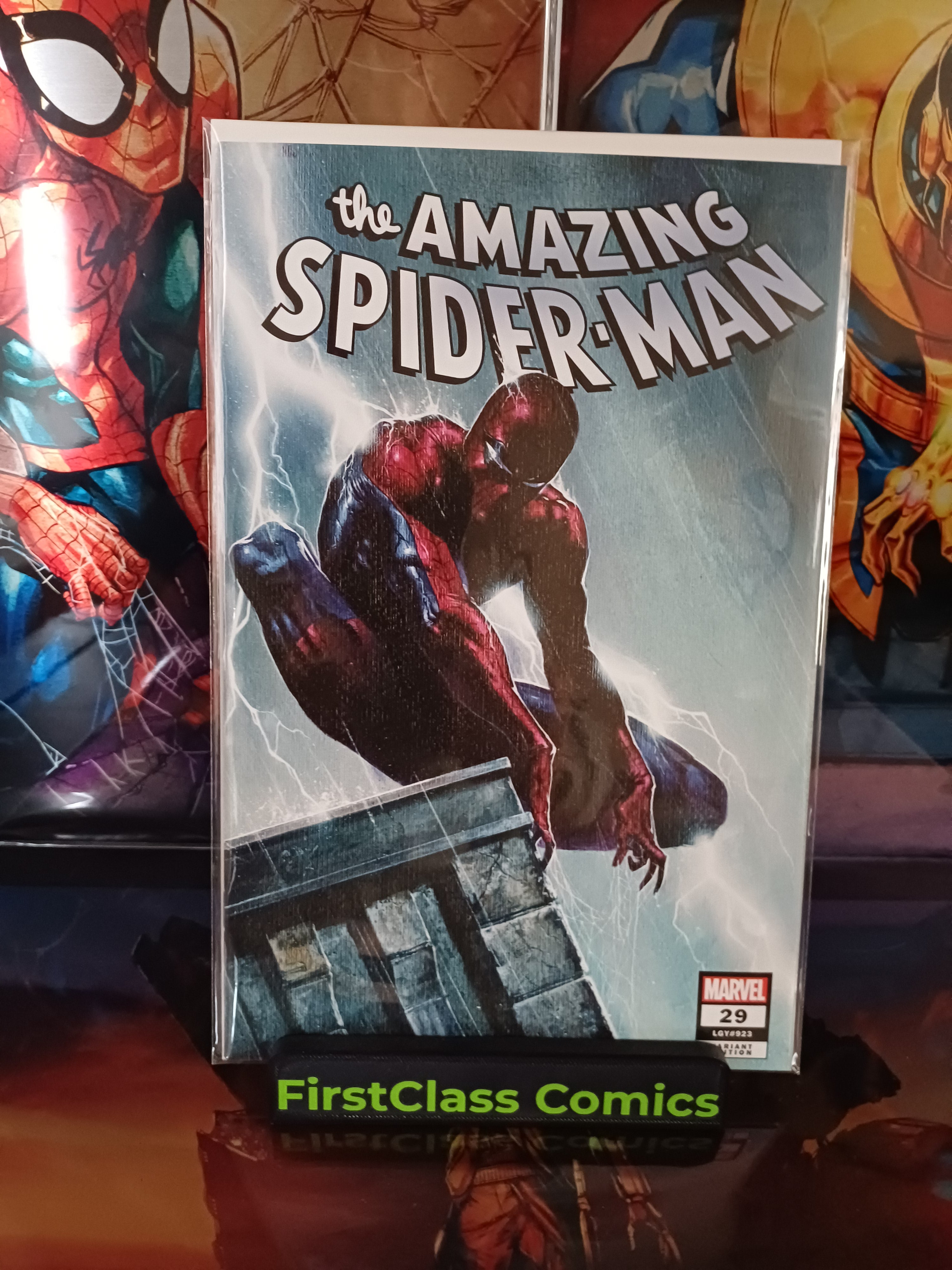 Amazing Spiderman #29 2023 SDCC Exclusive David Paratore Trade Variant LTD 3000